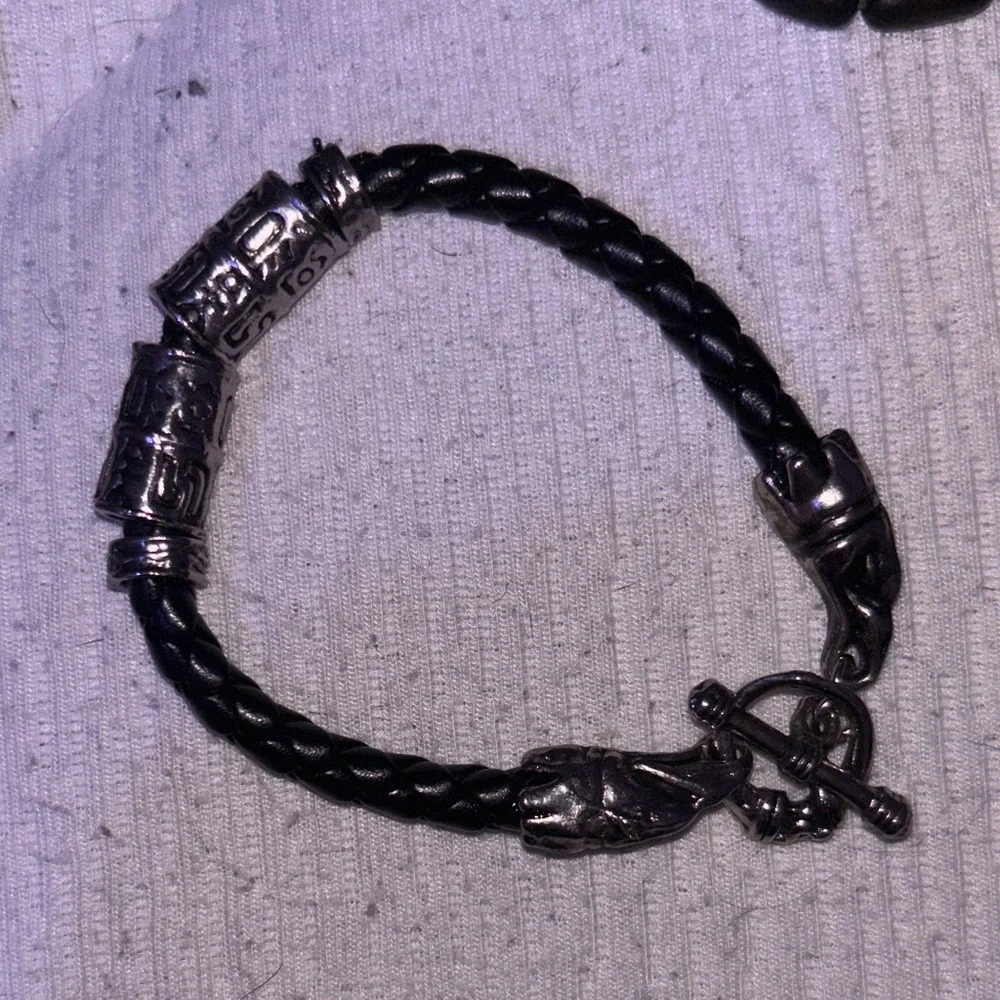 Bracelets - Picture 5 of 8